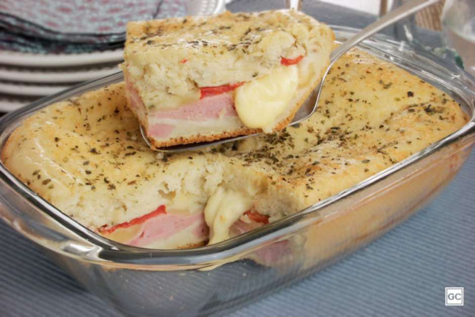 Torta piquenique na travessa fácil e saborosa