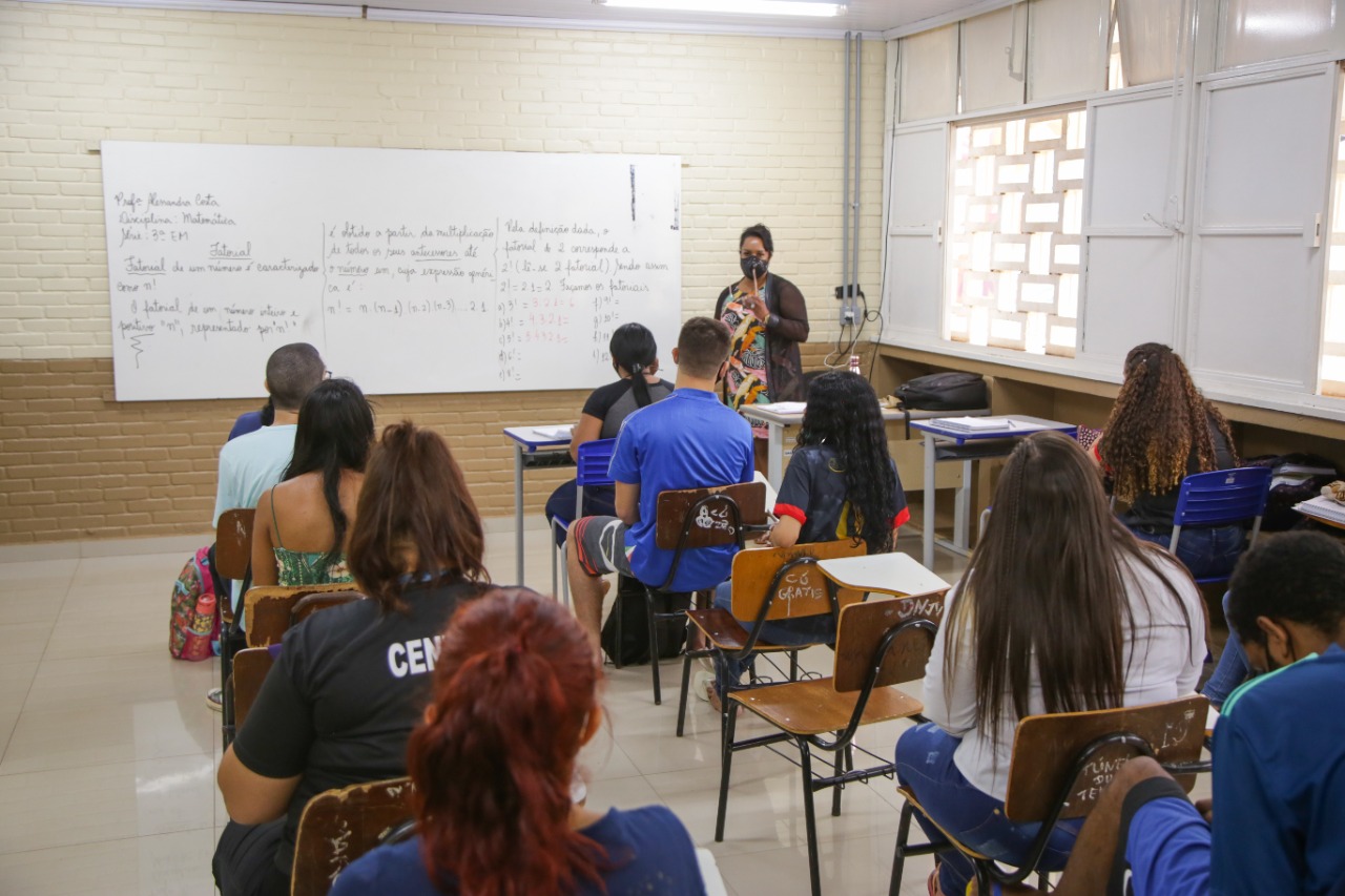 Prazo para matrículas na rede pública de ensino termina nesta terça (10)