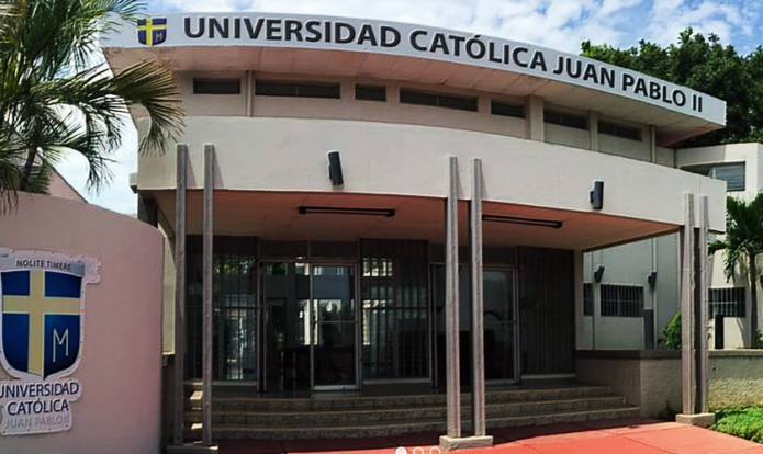 Governo da Nicarágua fecha duas universidades cristãs