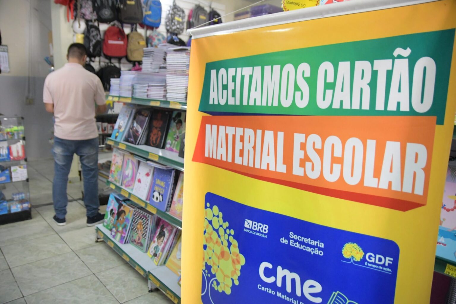 Pagamento do 2º lote do Cartão Material Escolar recomeça nesta terça (28)