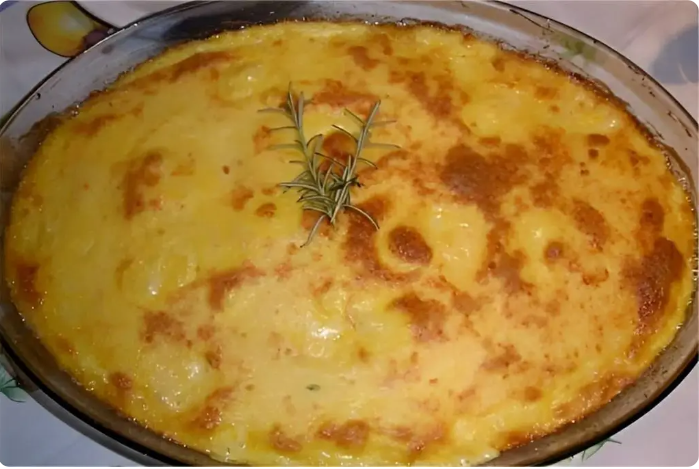 Escondidinho de Frango com massa de Batata