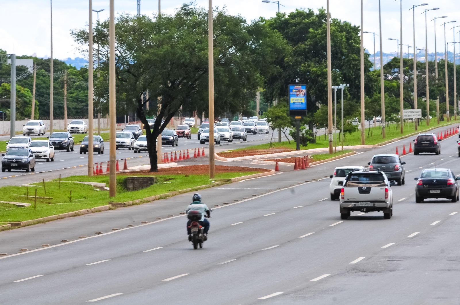 Faixas exclusivas são liberadas durante greve dos rodoviários