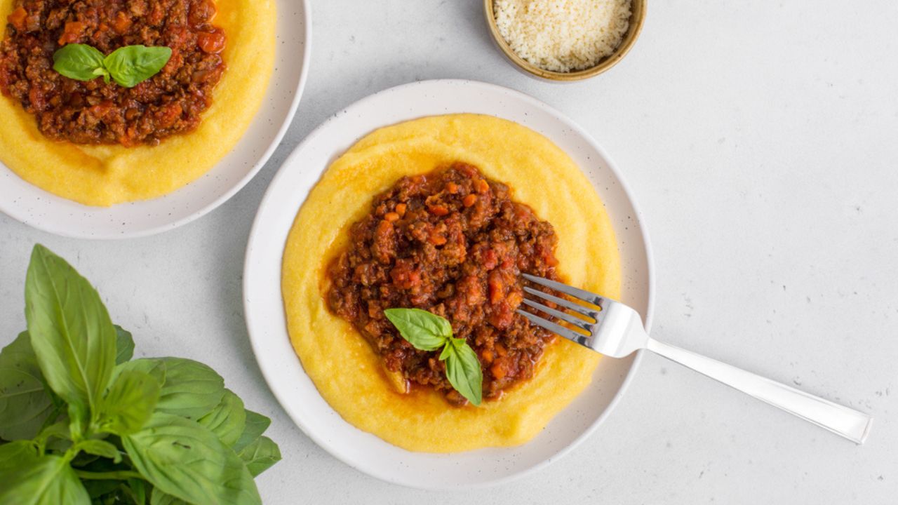 Polenta com Carne Moída