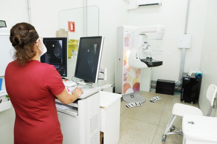 Rede pública de saúde do DF realizou mais de 5 mil mamografias de janeiro a março