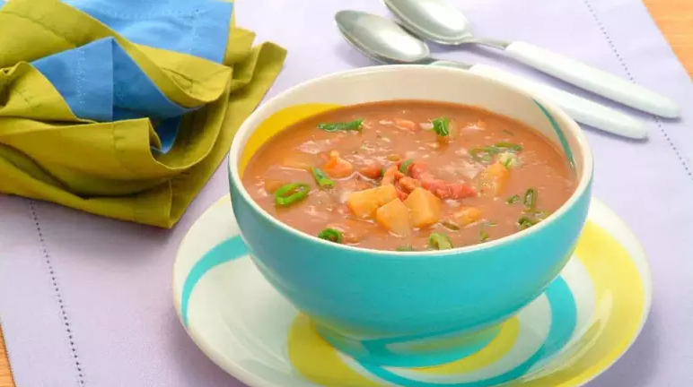 Sopa de Feijão com Bacon