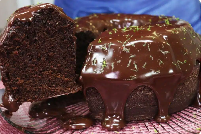 Bolo de Chocolate com Laranja