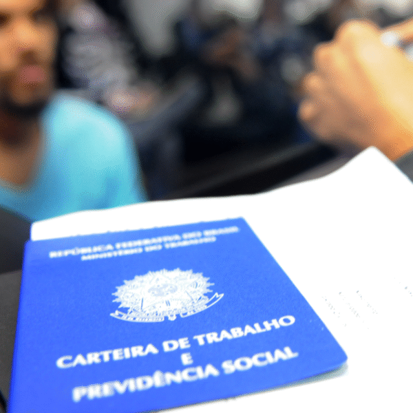 Agências do trabalhador oferecem 1.011 vagas com salários de até…