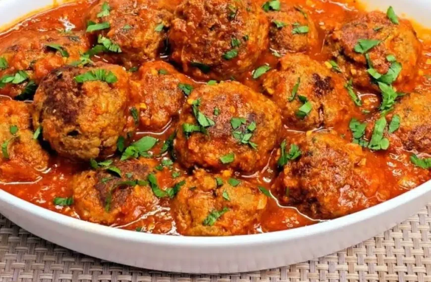 Almôndegas ao Molho