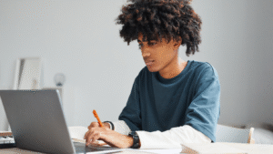 GDF oferece curso online de programação e inteligência artificial