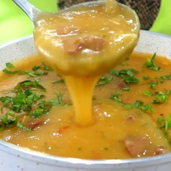 Caldo de Mandioca Mineiro