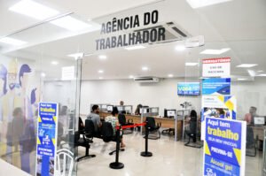 Quer um emprego? São 1.104 vagas e salários de até R$ 4,5 mil 