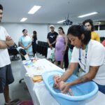 Oficina no Hospital Regional de Ceilândia ensina cuidados com recém-nascidos