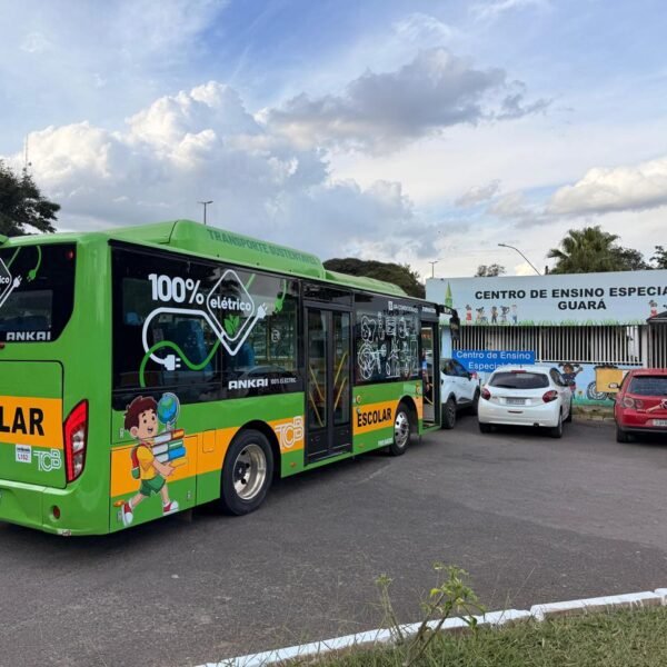 DF inicia testes com ônibus escolar 100% elétrico na rede&hellip;