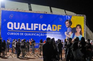 QualificaDF oferece 12 mil vagas em cursos gratuitos de qualificação profissional 