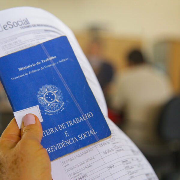 Agências do trabalhador têm vagas com salários de até R$&hellip;