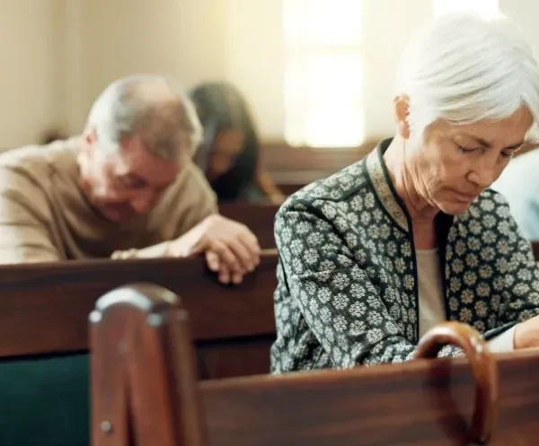 Religião e fé prolongam vidas em até 7 anos, revela&hellip;
