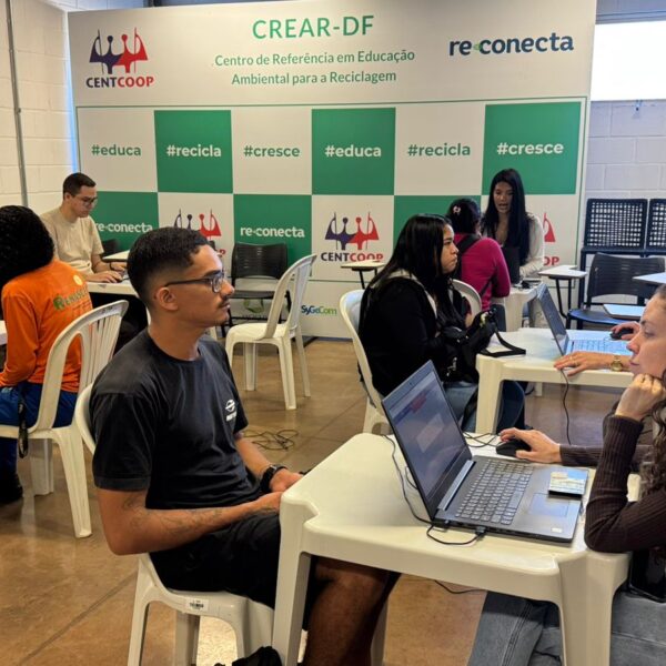 Cras Móvel leva atendimento a trabalhadores de materiais recicláveis na&hellip;