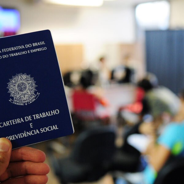 Semana começa com 751 vagas abertas nas agências do trabalhador