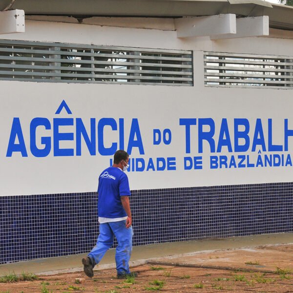Agências do trabalhador oferecem 861 vagas nesta quarta-feira (29)