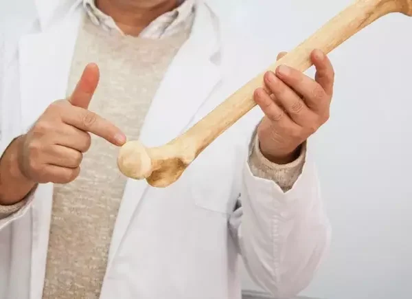 Excesso de suplementos pode prejudicar a saúde óssea, aponta estudo