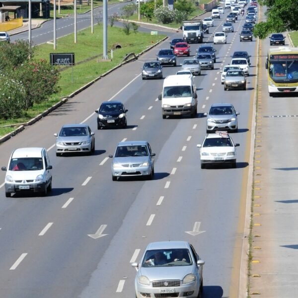 Como obter o licenciamento digital de veículos no Distrito Federal
