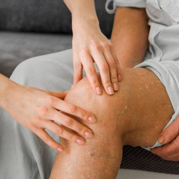 Treino de força pode contribuir para prevenção da osteoporose? Entenda